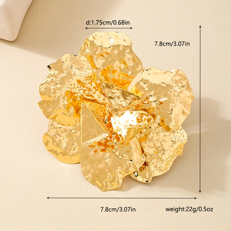 Fashionable Retro Metal Flower Ring by Planderful for Women