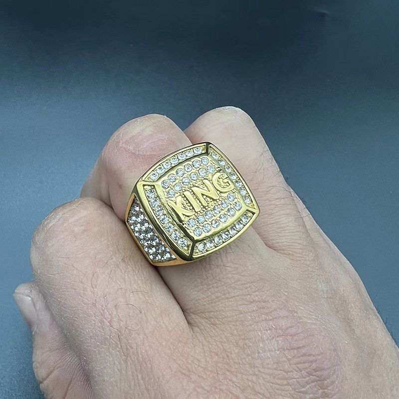 Planderful Everyday Genie Hip Hop Ring Titanium Steel Gold Plated Rhinestone King Mens Ring