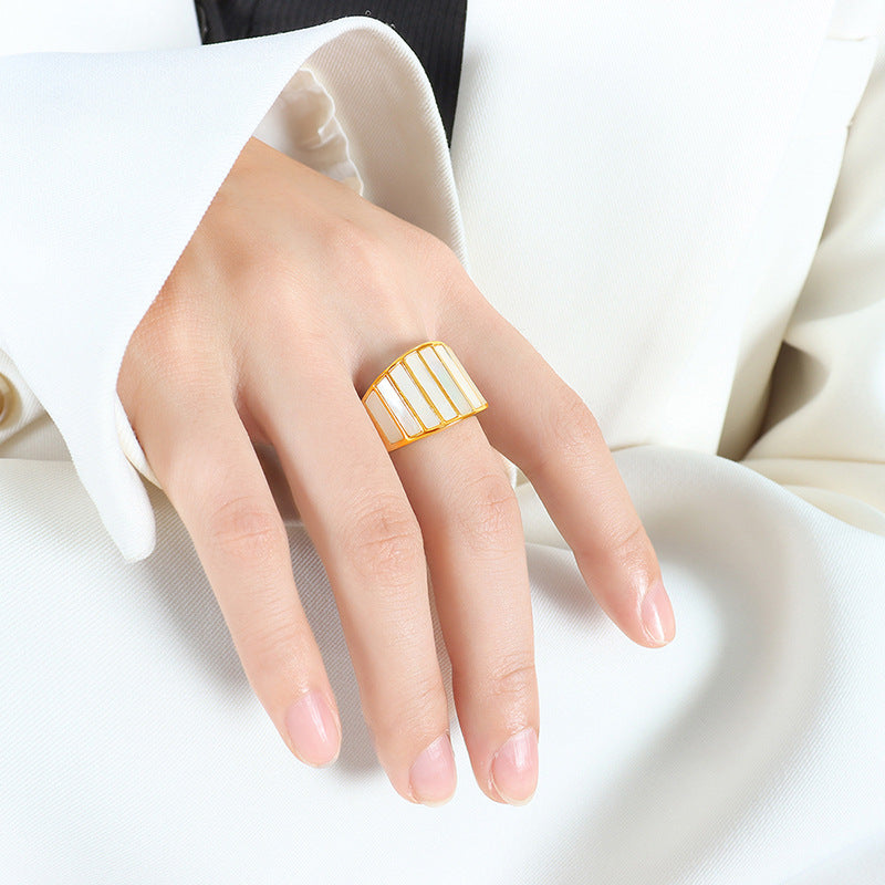 Exaggerated White Sea Shell Wide Ring - Fashionable Titanium Steel Statement Piece