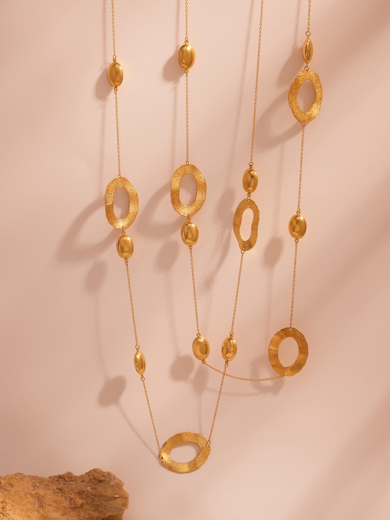 Planderful Genie Hammer Pattern Necklace Gold Plated Women