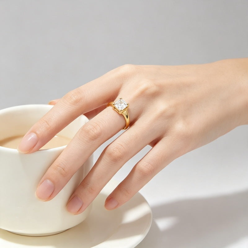 Stainless Steel Marriage Proposal Zircon Ring Four-Claw Inlaid Round Zircon Square