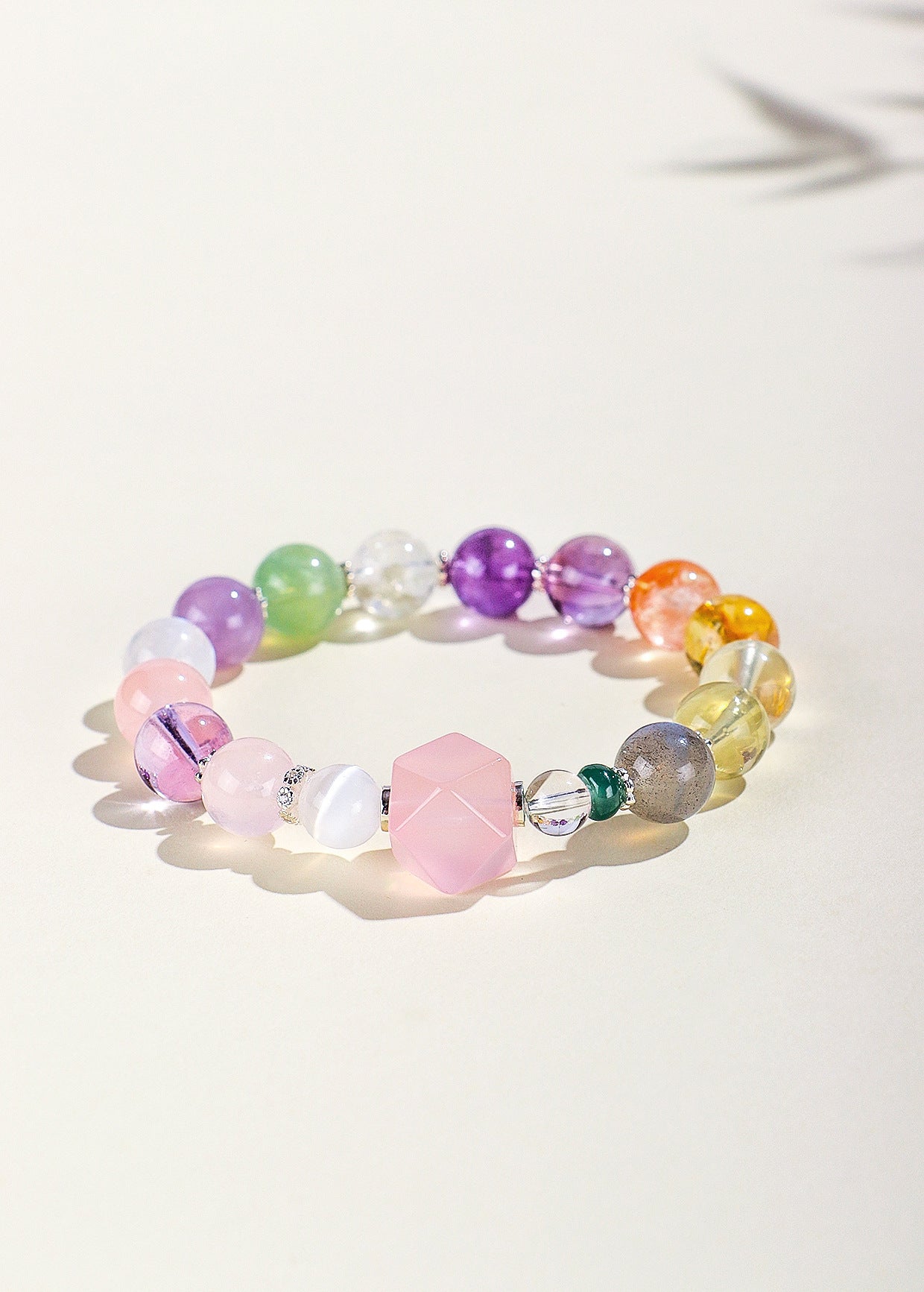 Planderful Fortune's Favor Bracelet – Elegant Multi-Treasure Design