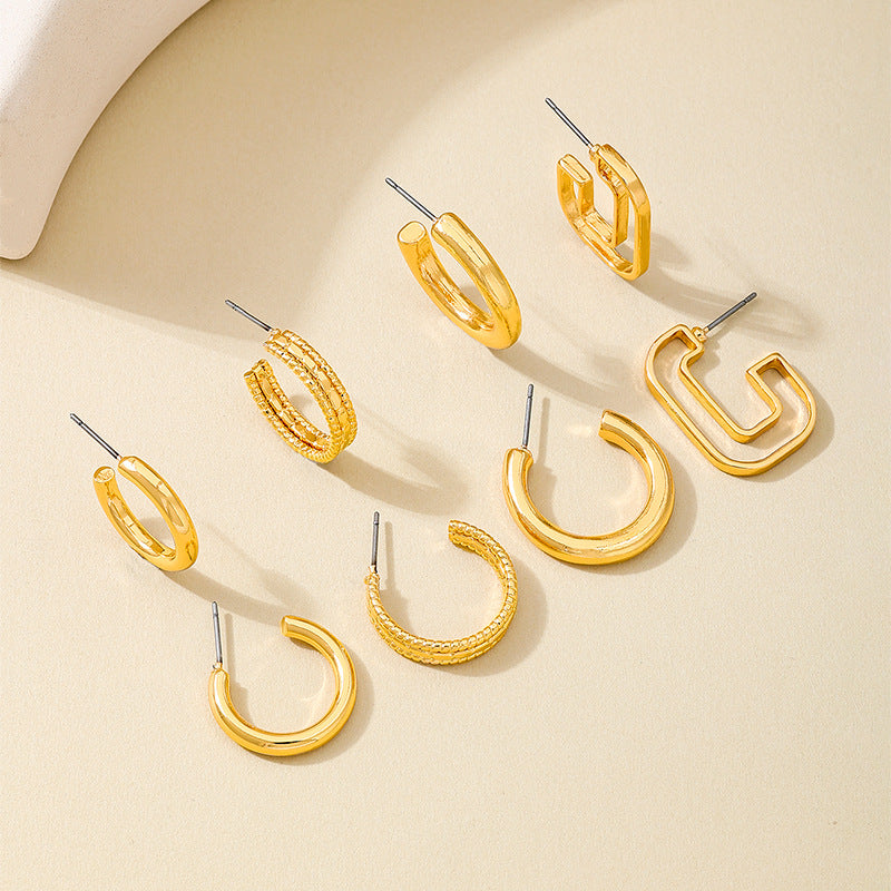 Planderful Vienna Verve Earrings Set – Stylish Metal Ring Design