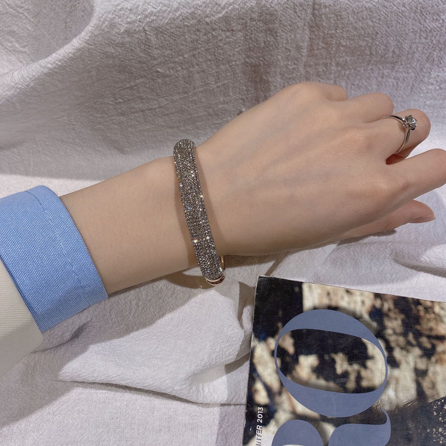 Korean Fashion Baby's Breath Bracelet in Zinc Alloy - Vienna Verve Collection