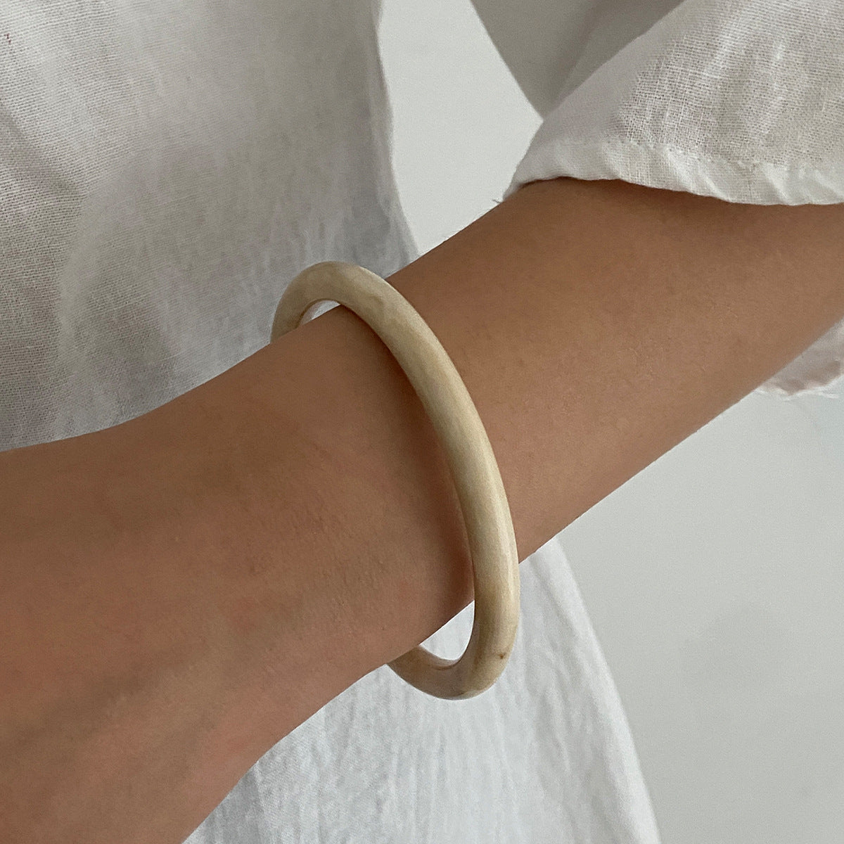Resin C-Shaped Open Bracelet Design Irregular Geometric Bracelet