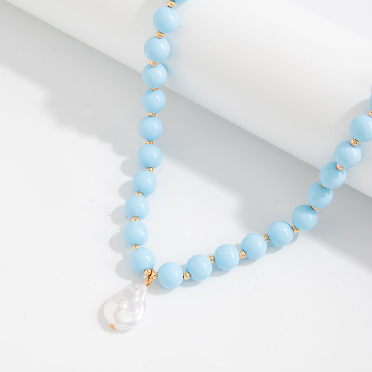 Colored Round Beads Pearl Necklace Dopamine Beaded Holiday Wind Necklace