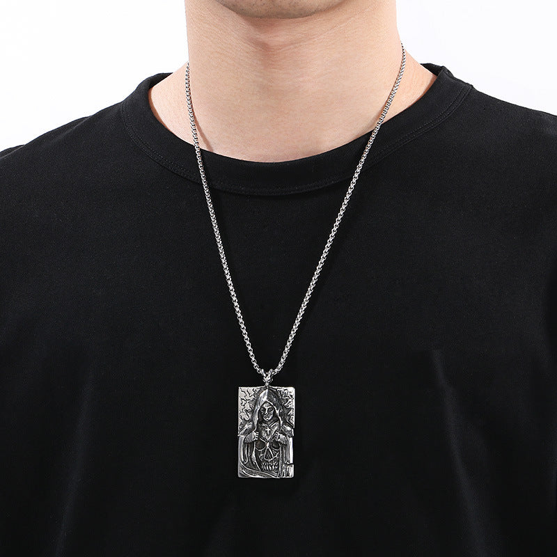 Evil Ghost Pendant, Retro Devil's Claw Masked Muse Skull Titanium Steel Pendant Necklace