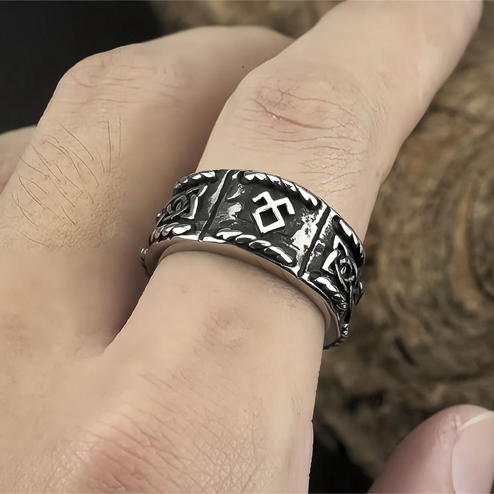 European And American Jewelry Wholesale Men's Titanium Steel Ring