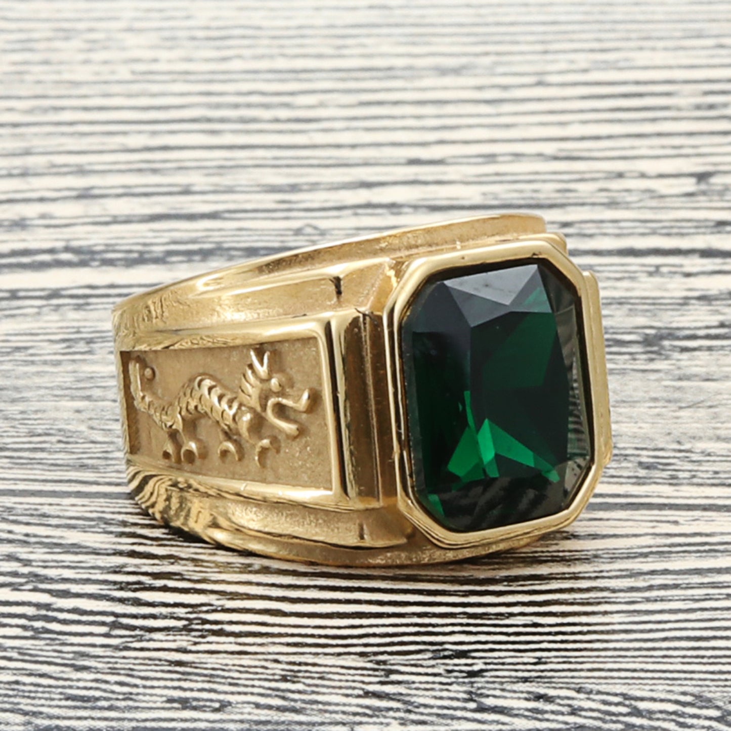Titanium Steel Multi-Color Gemstone Dragon Ring for Stylish Men - Retro Punk Trendsetter