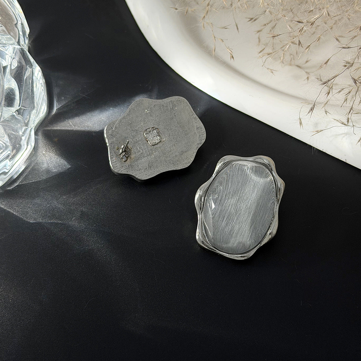 Planderful Vienna Verve Statement Stone Stud Earrings Brushed Texture Lava Stone Retro Design For Trendsetters