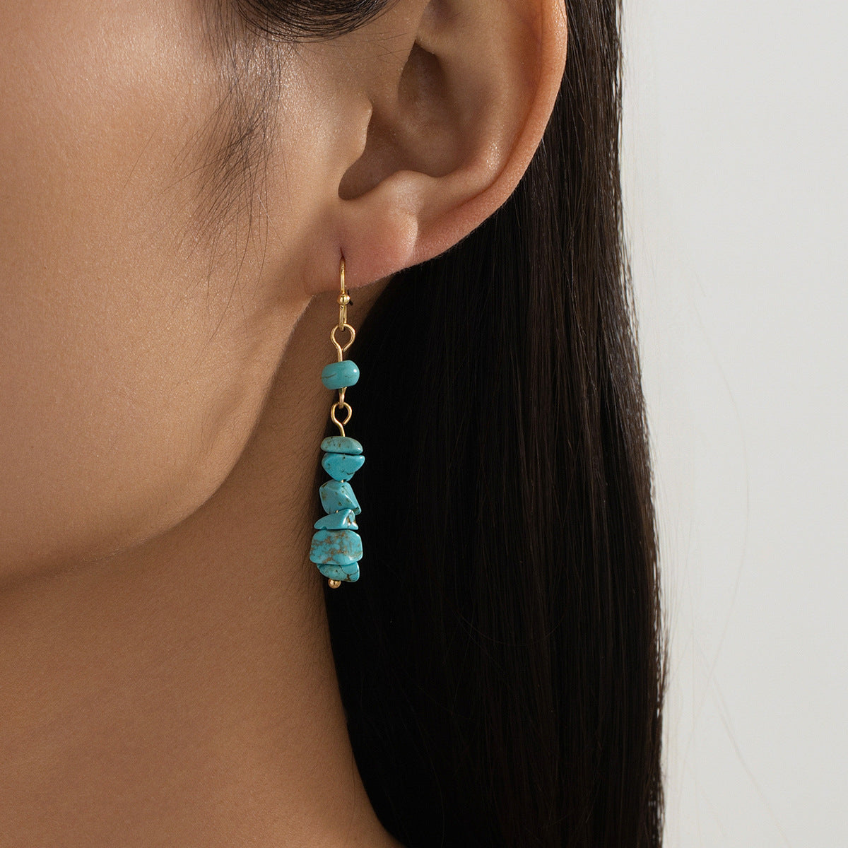 Planderful Vienna Verve Earrings – Trendy Green Gravel Design