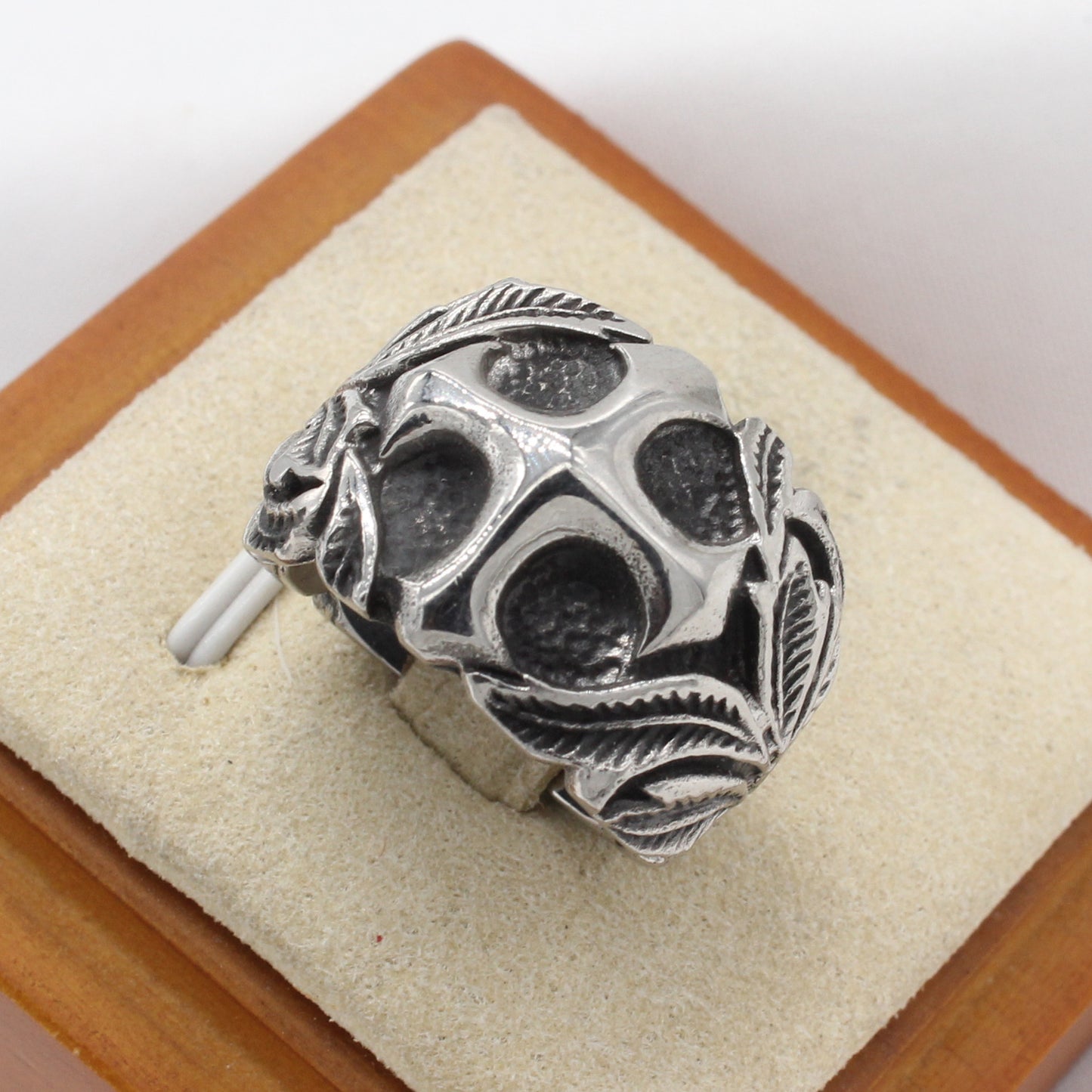 Planderful Everyday Genie – Wholesale European and American Retro Cross Men's Titanium Steel Ring