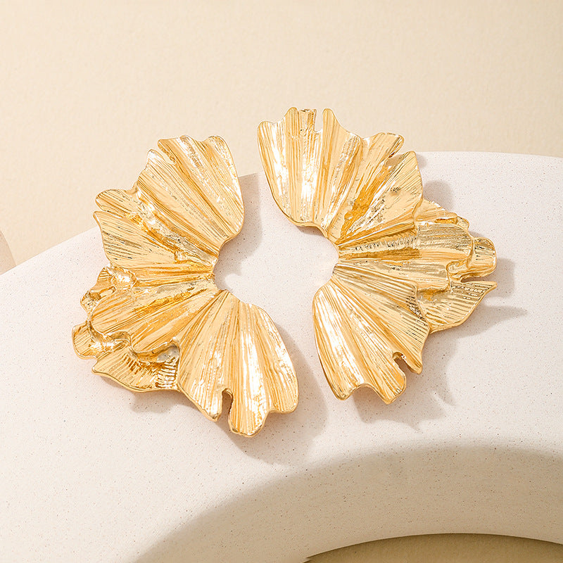 Planderful Vienna Verve Earrings – Exaggerated Metal Texture Design