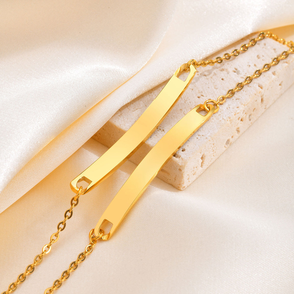 Women's Stainless Steel Curved Bracelet Gold Rose Gold
