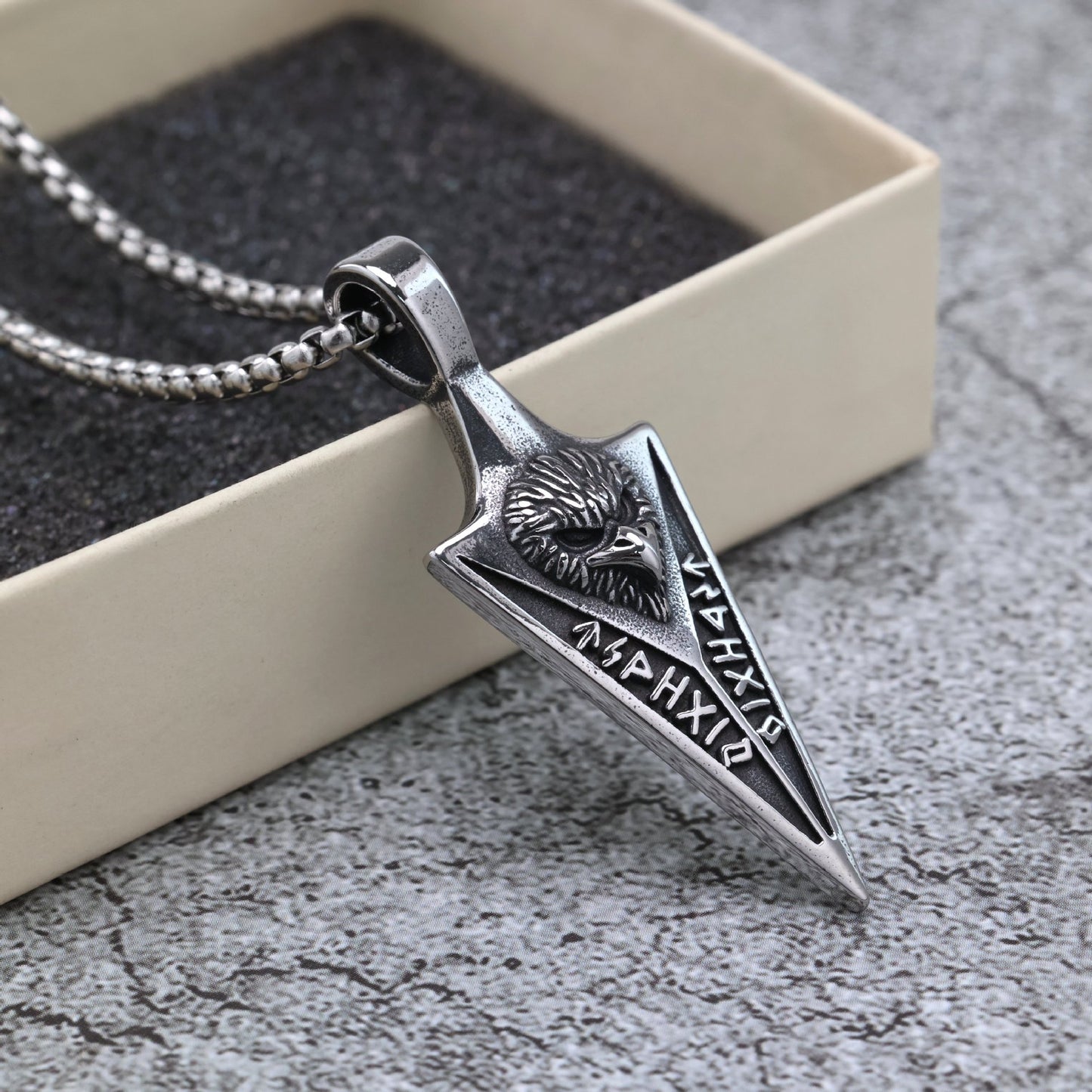 Planderful Nordic Retro Stainless Steel Viking Pendant For Men Single Sided Luhn Text Pendant