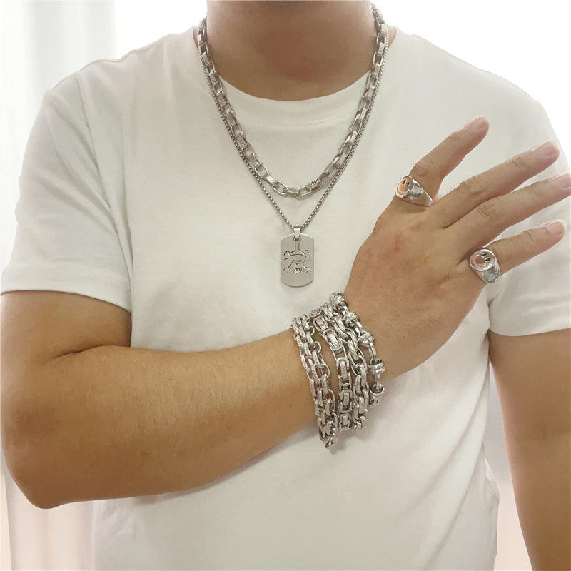 Trendy Men's Personalized Titanium Steel Skull Pendant Necklace - Retro Style by Planderful