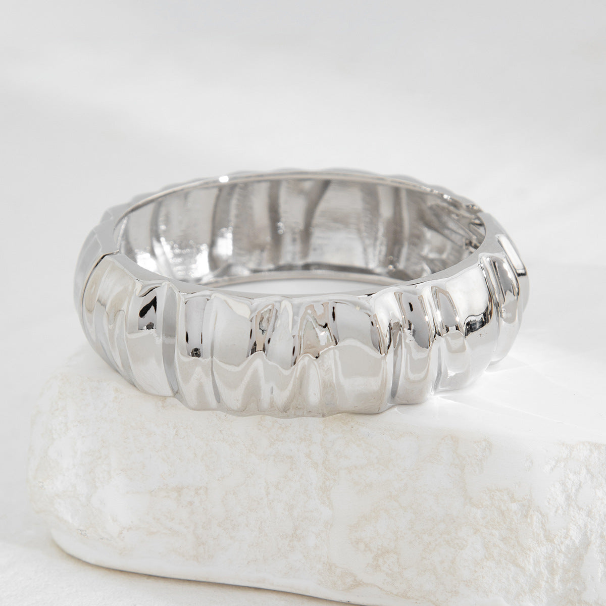 Planderful Vienna Verve Bracelet – Unique Irregular Design