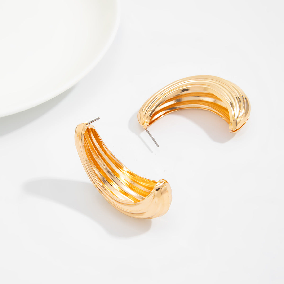 Planderful Vienna Verve Geometric Statement Earrings for Women Irregular Pleated Metal Jewelry
