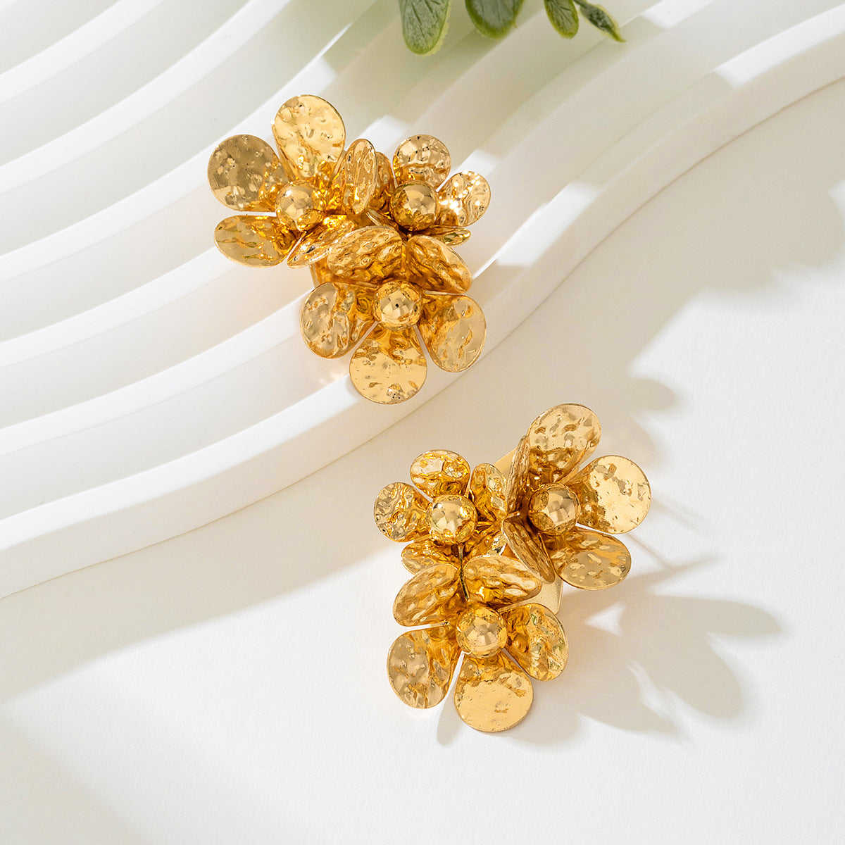 Planderful Vienna Verve Earrings – Elegant Gold Flower Design