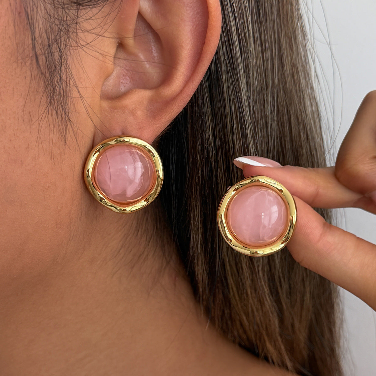 Planderful Elegant Versatile Stainless Steel Stud Earrings With Gold Edge And Wavy Round Look For Everyday Women