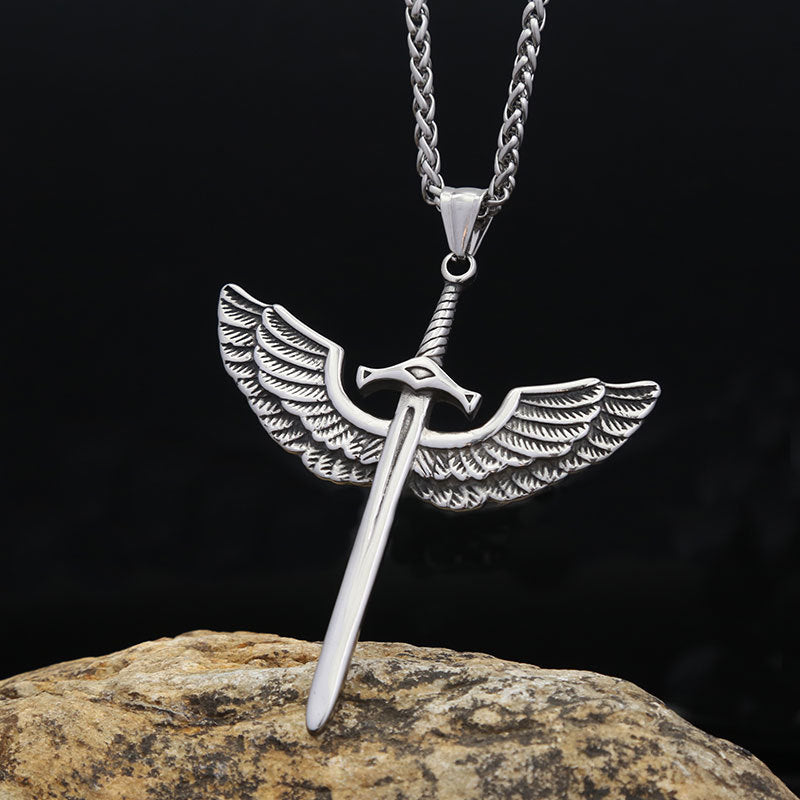 Cross-Border Amazon Jewelry Titanium Steel Eagle Feather Necklace