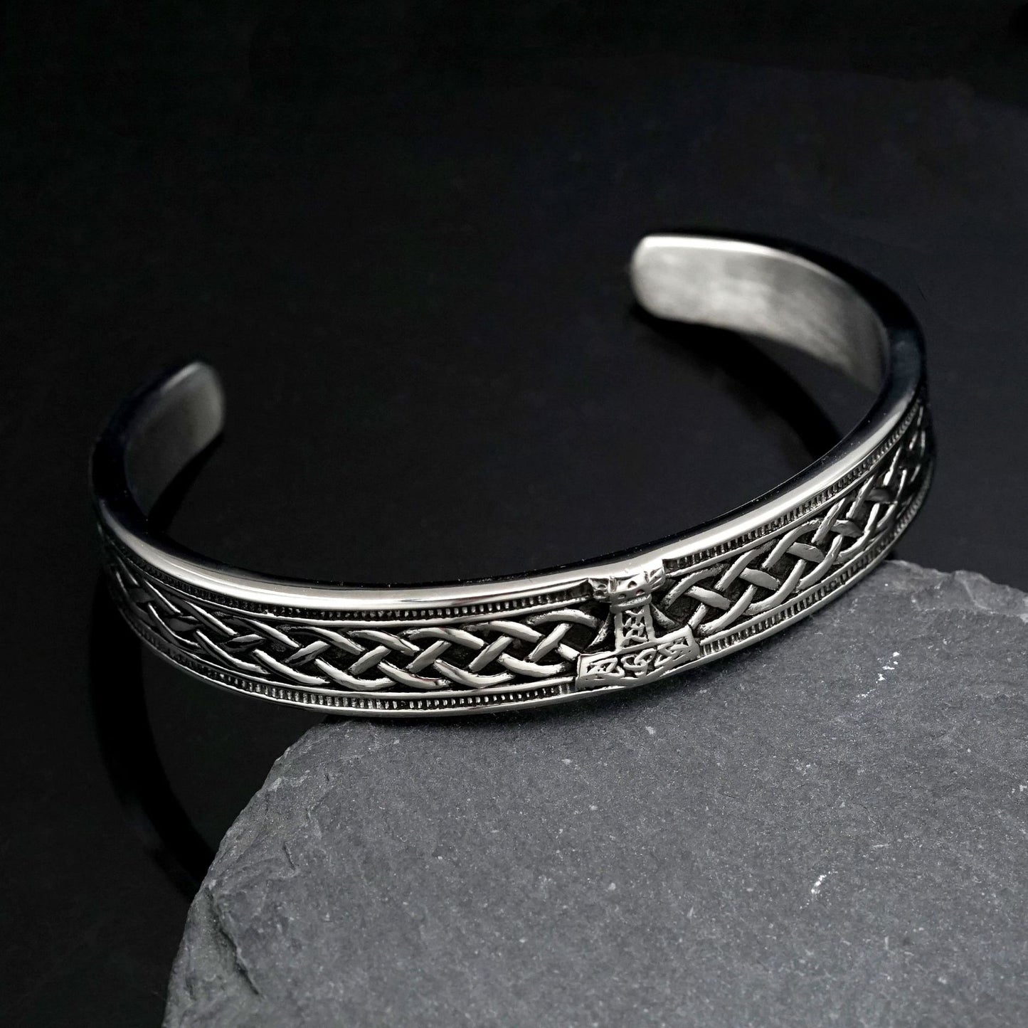 Steel Bracelet – Vintage Nordic Design