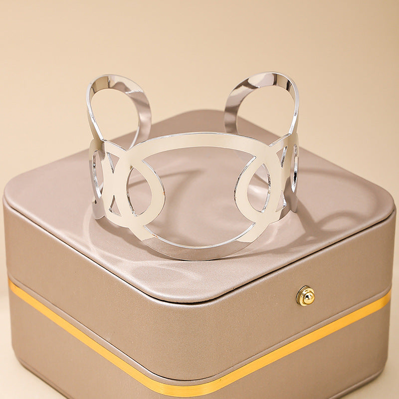 Exaggerated European Charm Bracelets - Vienna Verve Collection