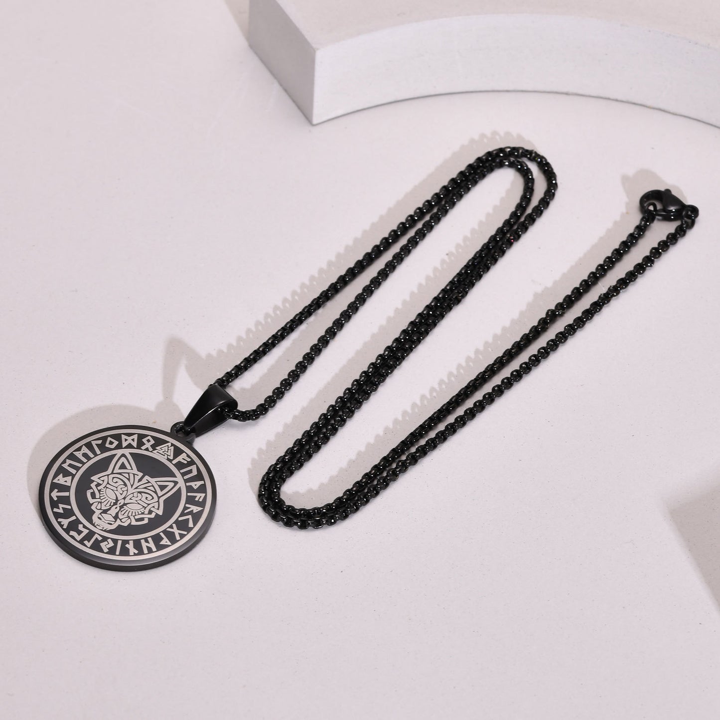 European and American Jewelry Stainless Steel Viking Wolf Pendant