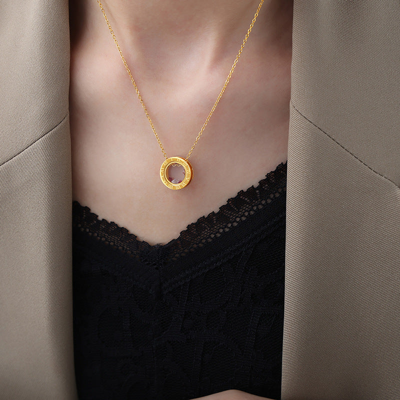 Luxurious Round Titanium Steel Pendant Clavicle Chain Necklace for Women