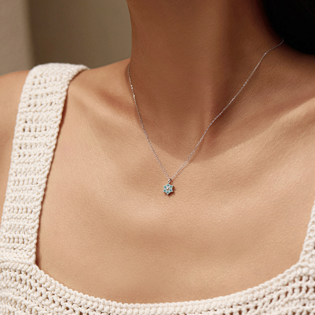 925 Sterling Silver Snowflake Turquoise Moissanite Necklace
