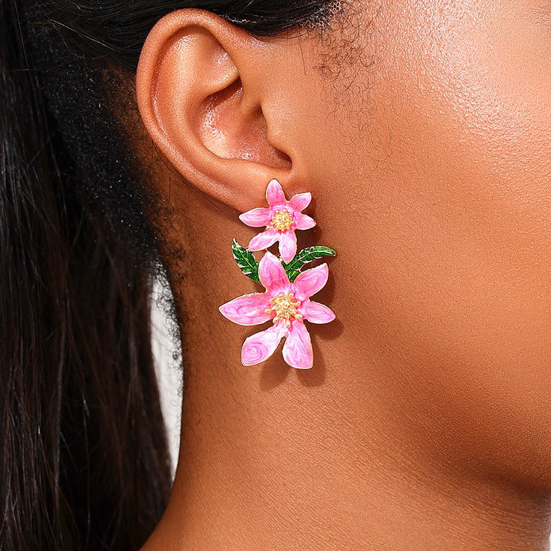 Planderful Vienna Verve Earrings – Fashionable Metal Color Dripping Flower Design
