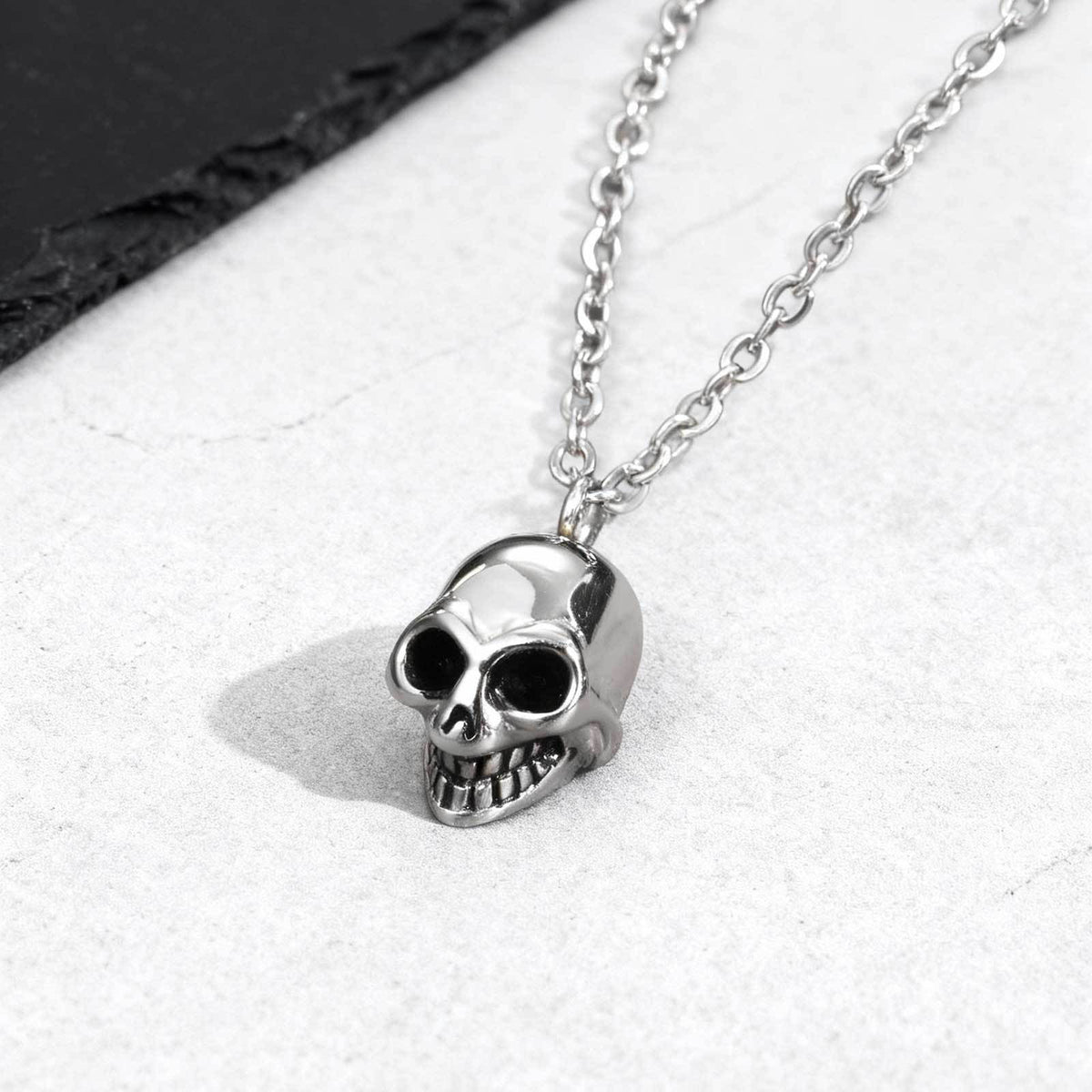 Stainless Steel Flat Cross Chain Skull Head Pendant Necklace