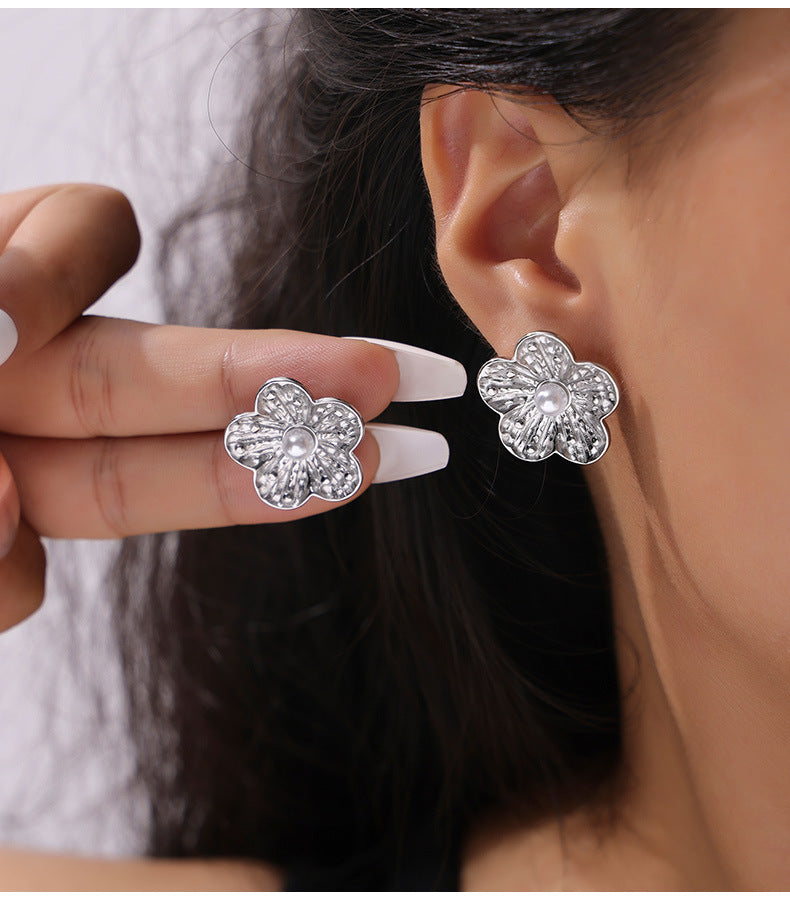 Elegant Korean Style Floral Stud Earrings with Geometric Inlay