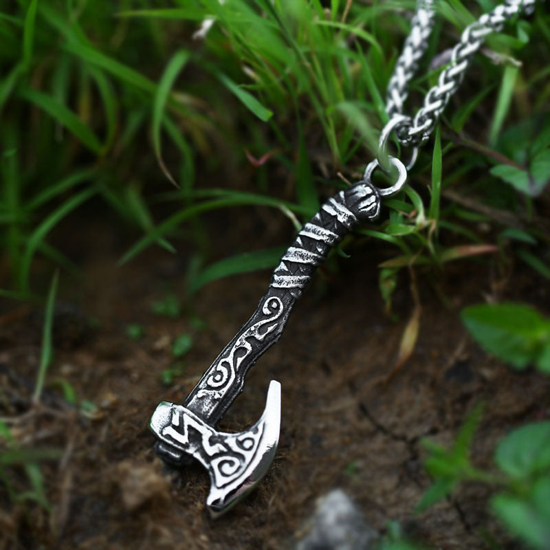 Retro Titanium Steel Viking Axe Pendant for Men - Wholesale Nordic Accessories