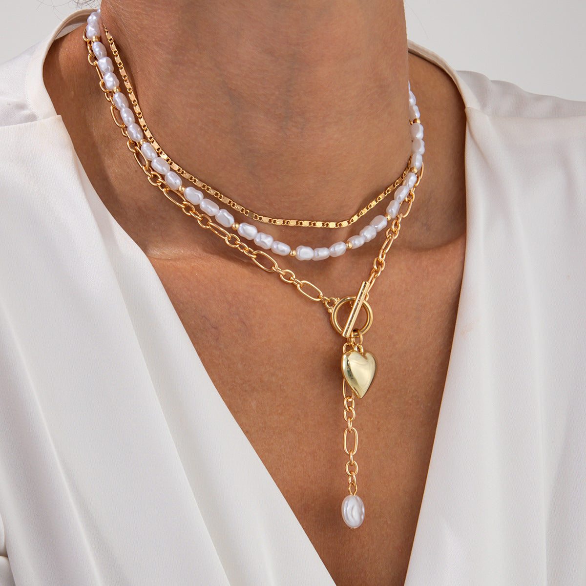 Planderful Vienna Verve Necklace – Fashionable Heart-Shaped Design