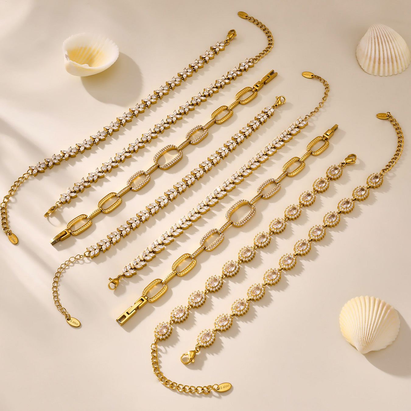 Planderful Everyday Zircon Four Leaf Stainless Bracelet Gift