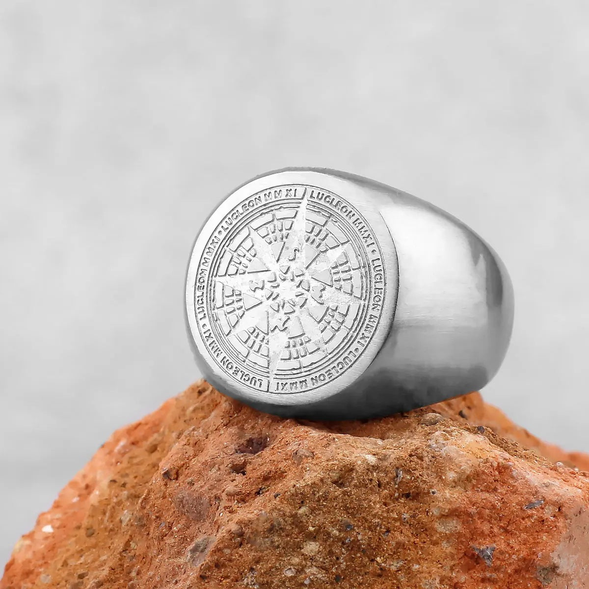 Planderful Everyday Genie Stainless Steel Compass Ring For Men Personalized Retro Vintage Jewelry