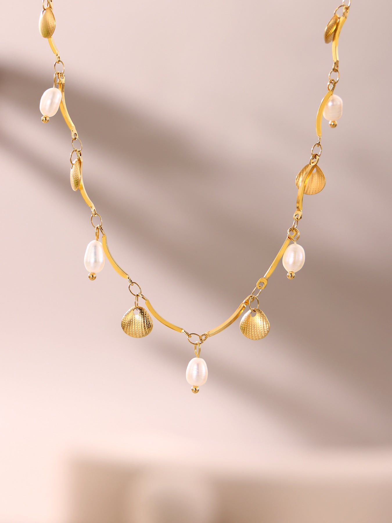 Planderful Freshwater Pearl Necklace For Women Elegant Shell