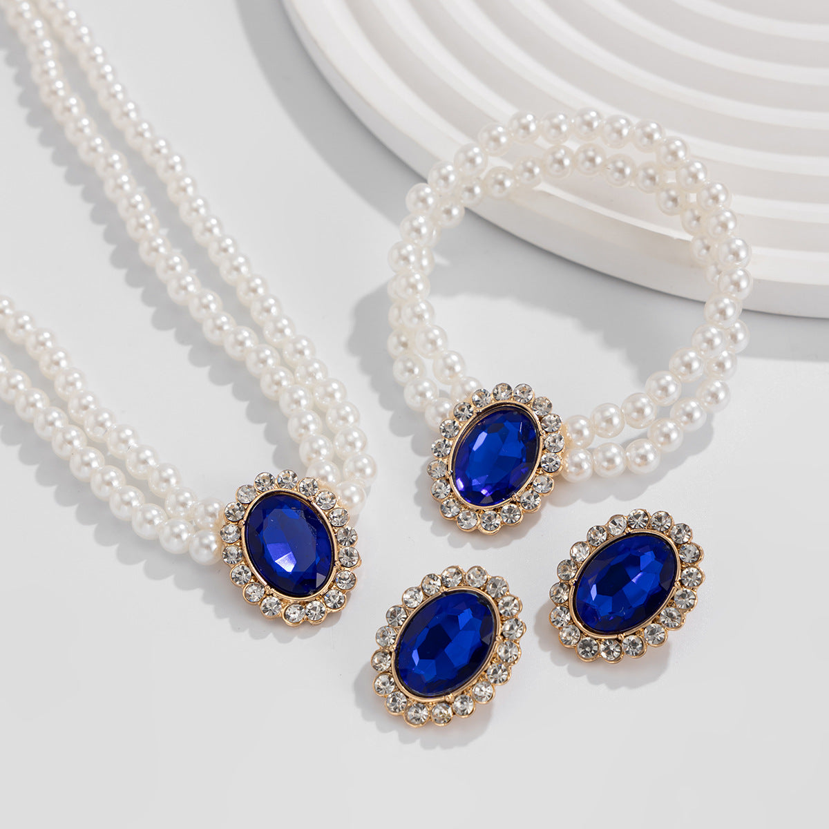 Planderful Vienna Verve Collection – Elegant Retro Pearl and Zircon Jewelry Set