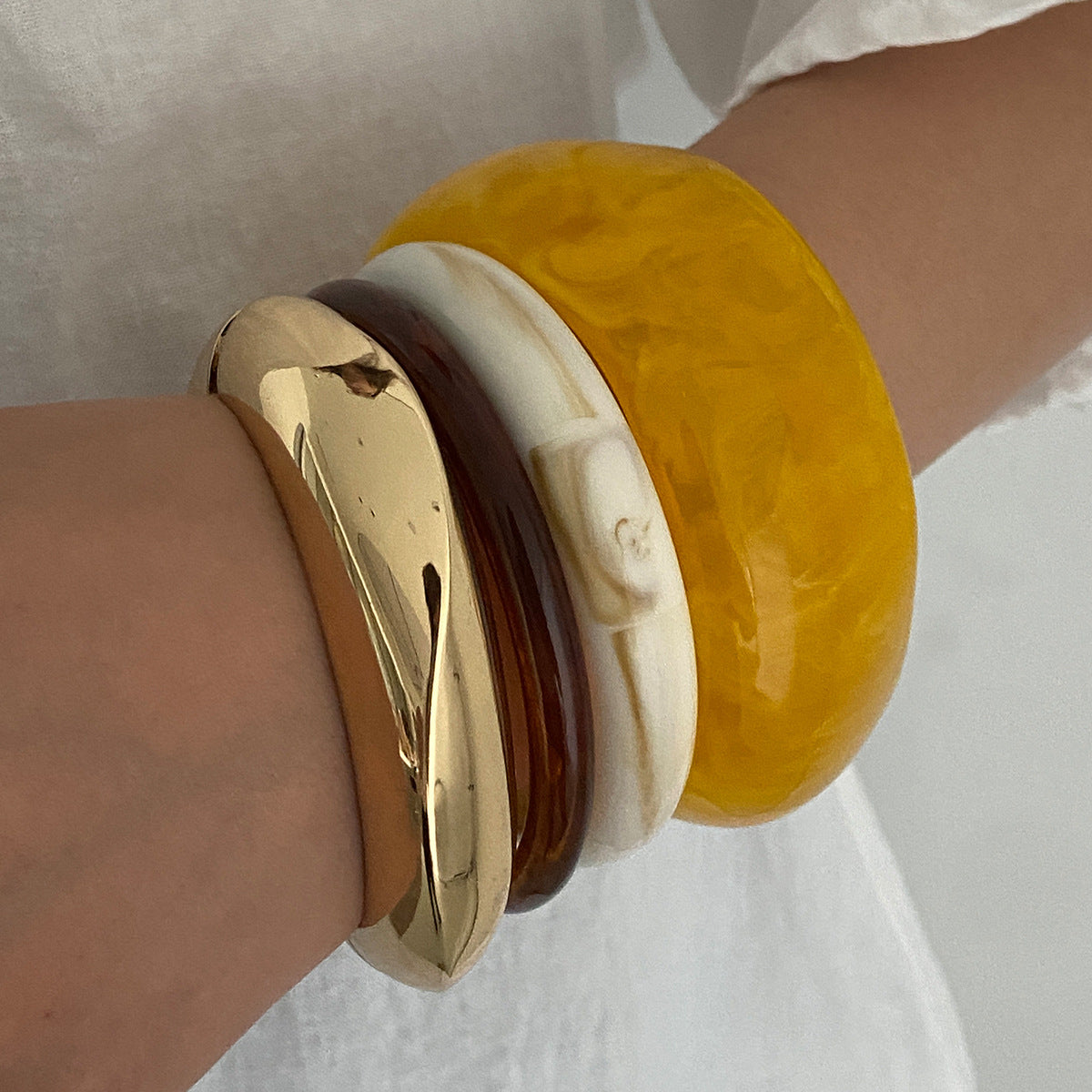 Wind Metal Bracelet Planderful Vienna Verve For Women Resin Accents Spring Buckle Statement Jewelry