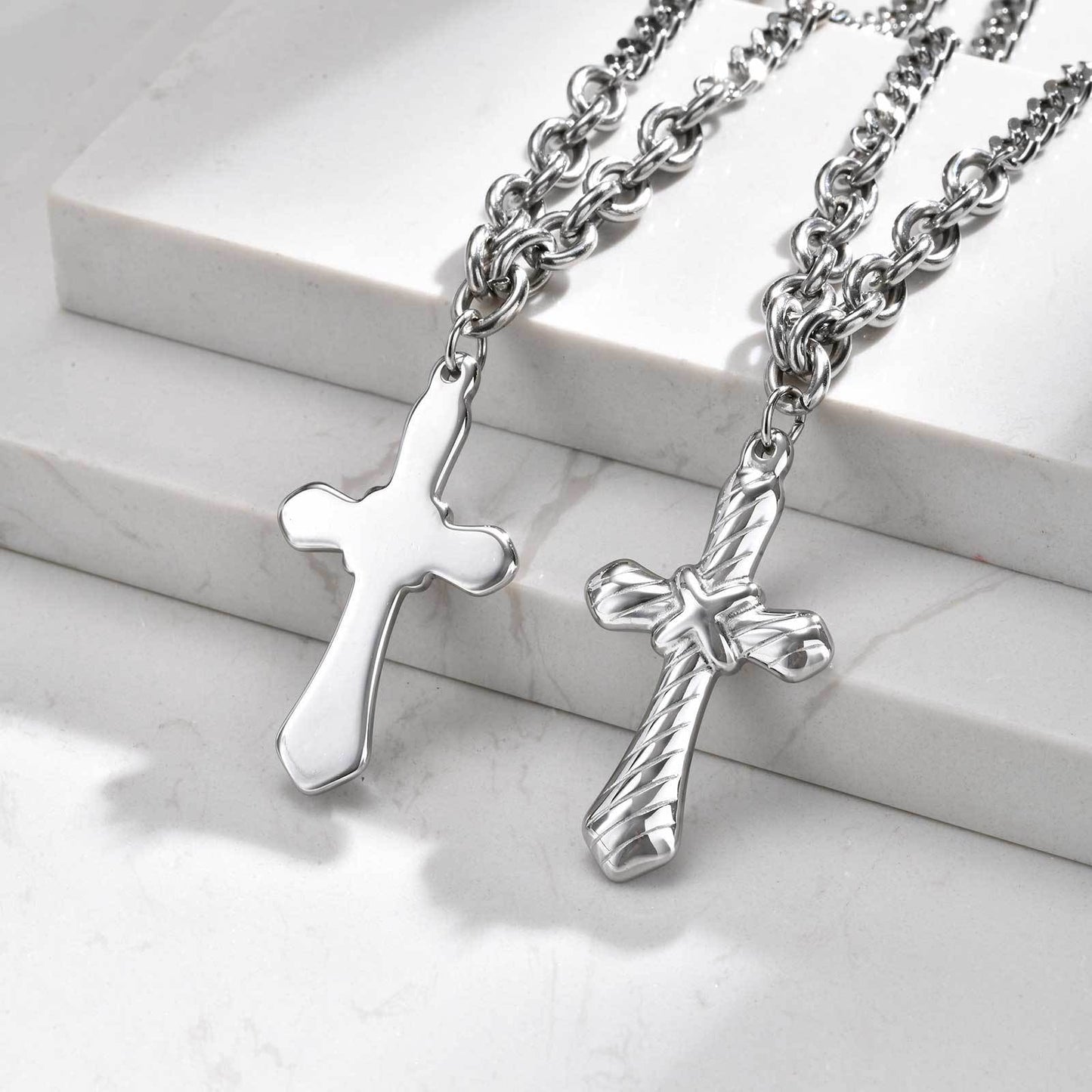 Classic – Stainless Steel Double-Sided Polished Chain Cross Necklace – Men's Accessory