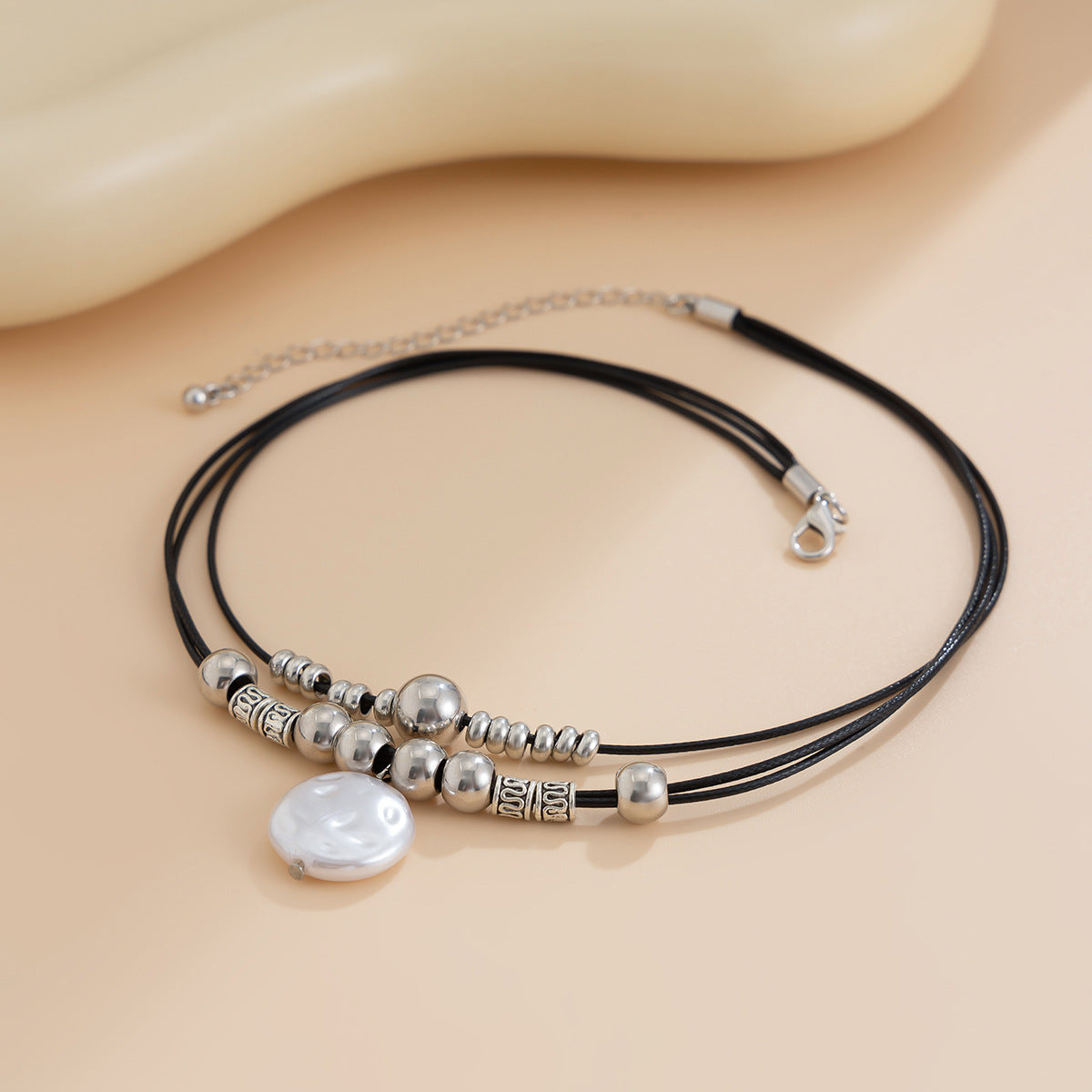 Irregular Pearl-Style Pendant Layered Necklace