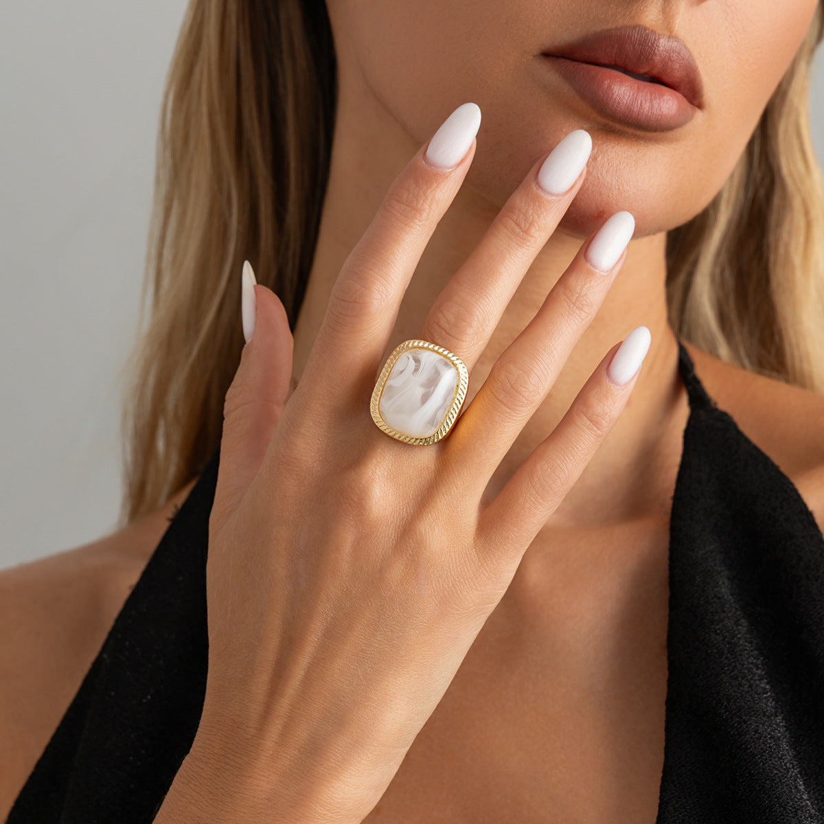 Planderful Vienna Verve Geometric Ring For Women Versatile Vintage Square Stone Statement