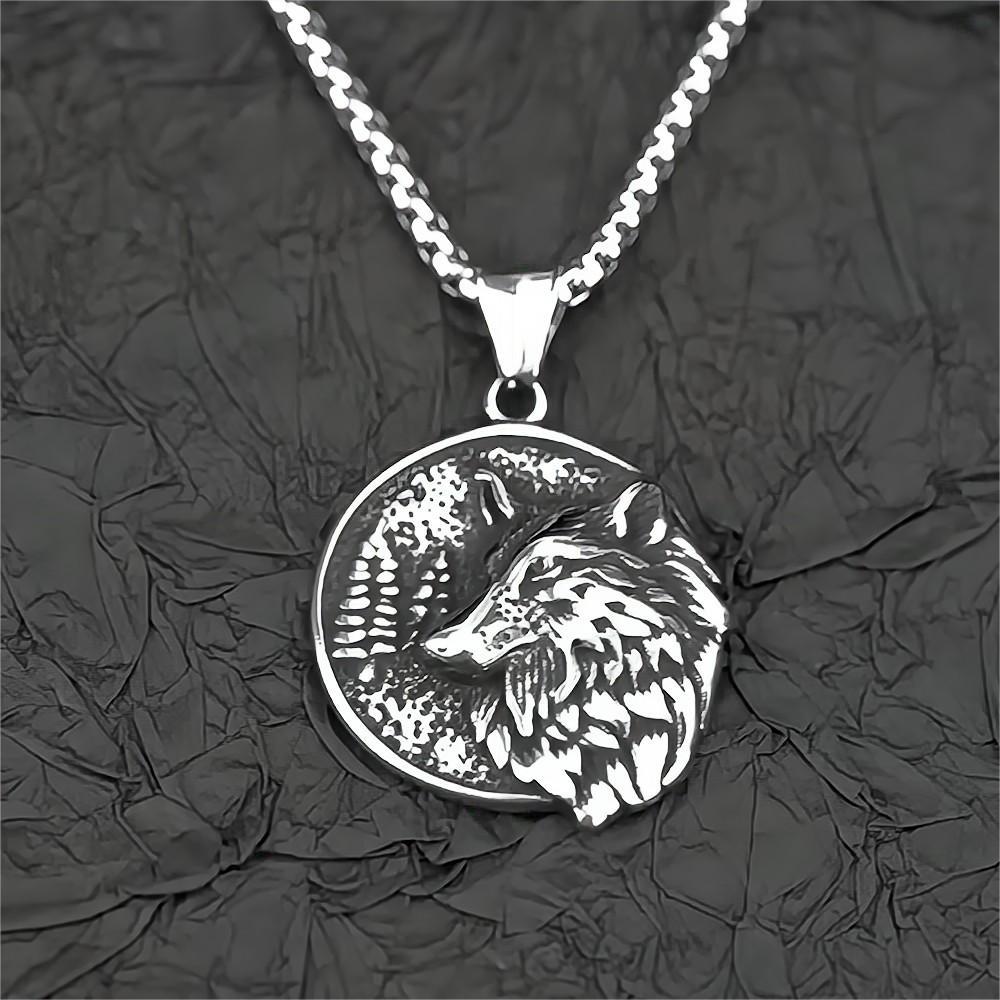 European and American Jewelry Wholesale Titanium Steel Men's Pendant Necklace Wolf Head Retro Hip-Hop Style