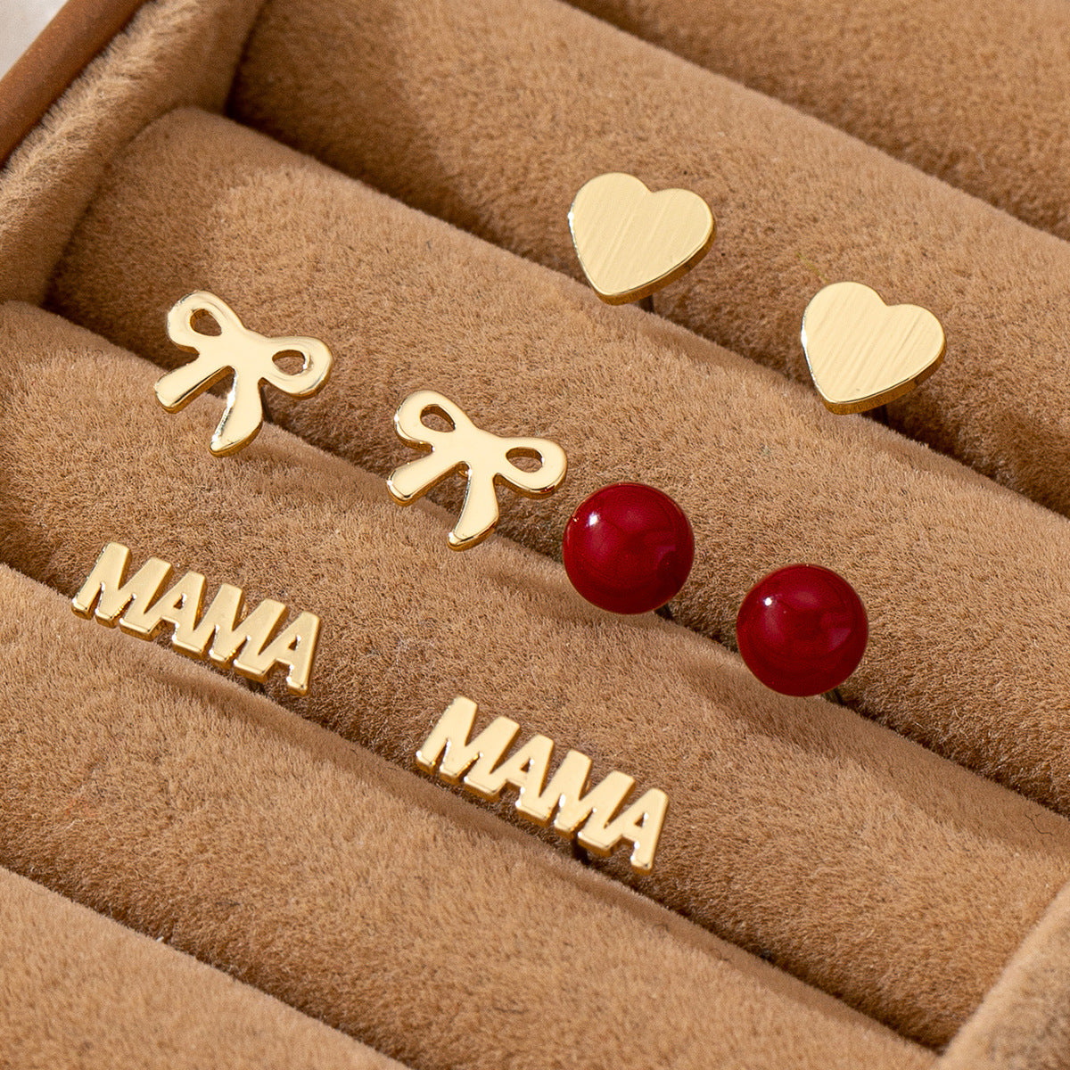 Planderful Vienna Verve Earrings Set – Stylish Metal Bow Design