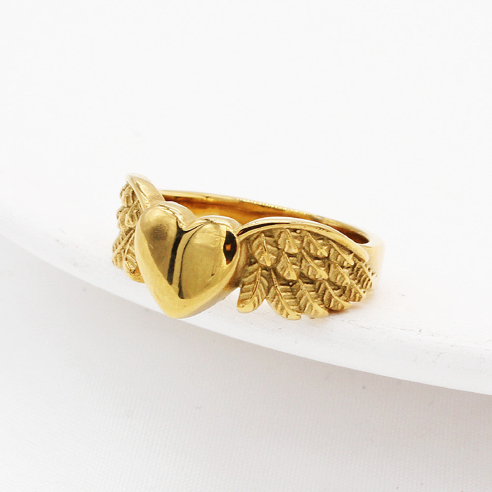Angel Wings and Hearts Titanium Ring for Men and Women in European and American Wholesale Jewelry Business