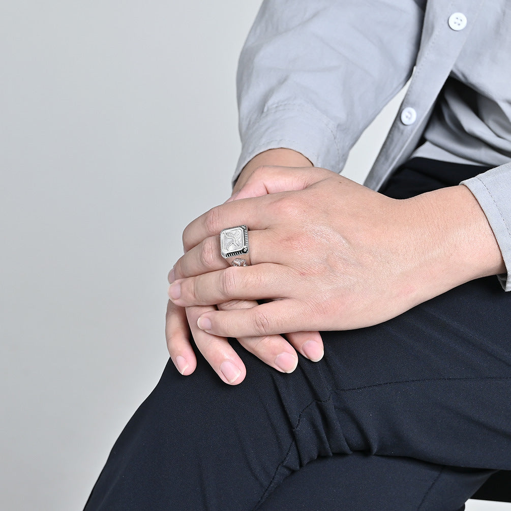 Planderful Titanium Eagle Ring For Men, 18K Gold Plated Luxury Statement Jewelry, Bold Masculine Accessory