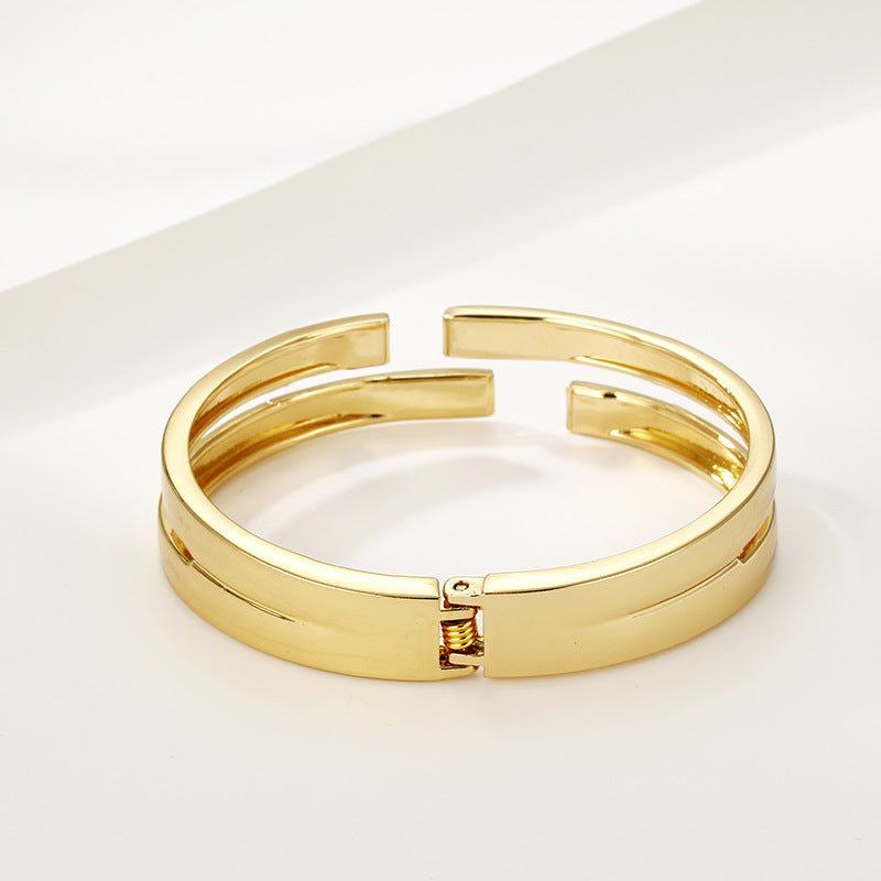 Chic European and American Export Bracelets - Vienna Verve Collection