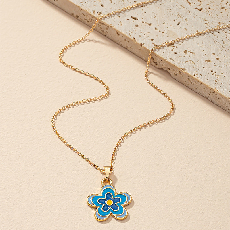 Elegant French Floral Necklace with European Vibe