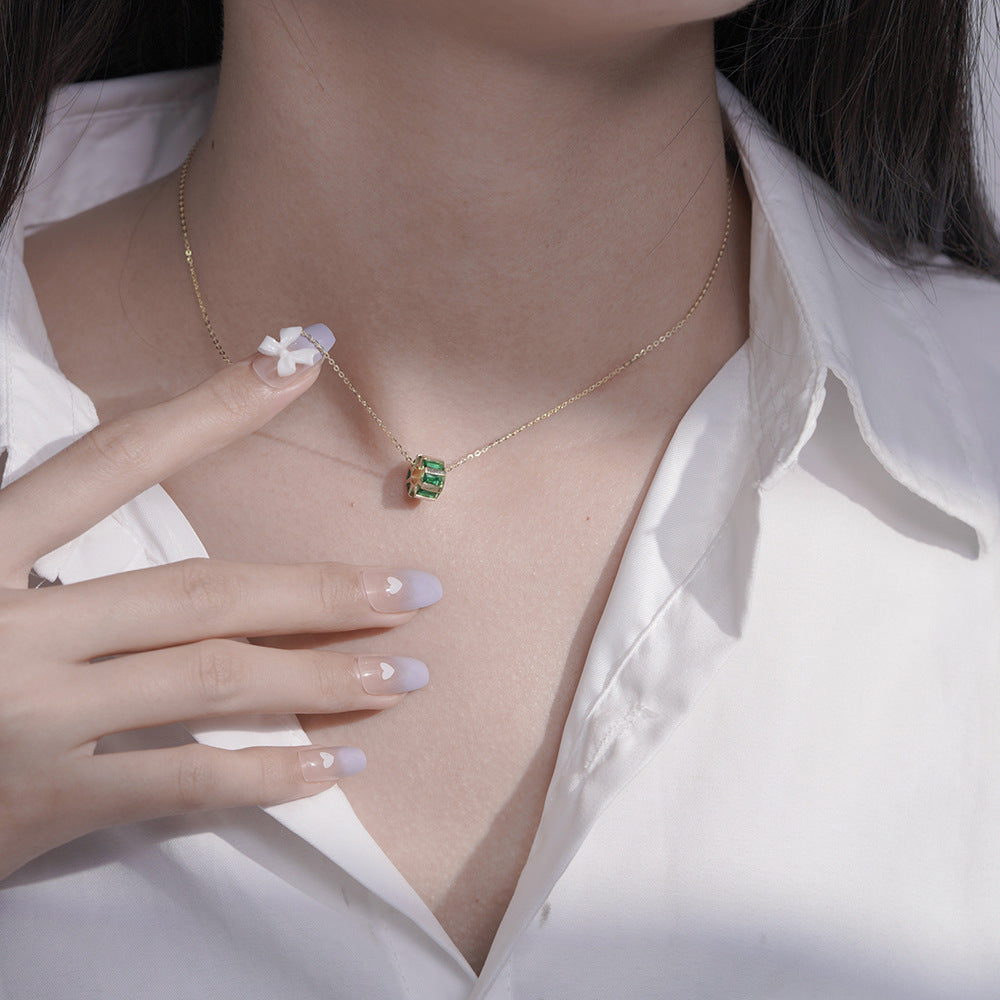 Niche Design Sense Emerald S925 Sterling Silver Necklace